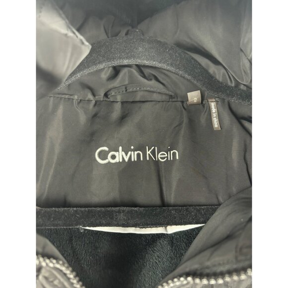 Calvin Klein Womens Quilted Hooded Jacket With Zipper Pockets & Front Zip Closur - Picture 7 of 15
